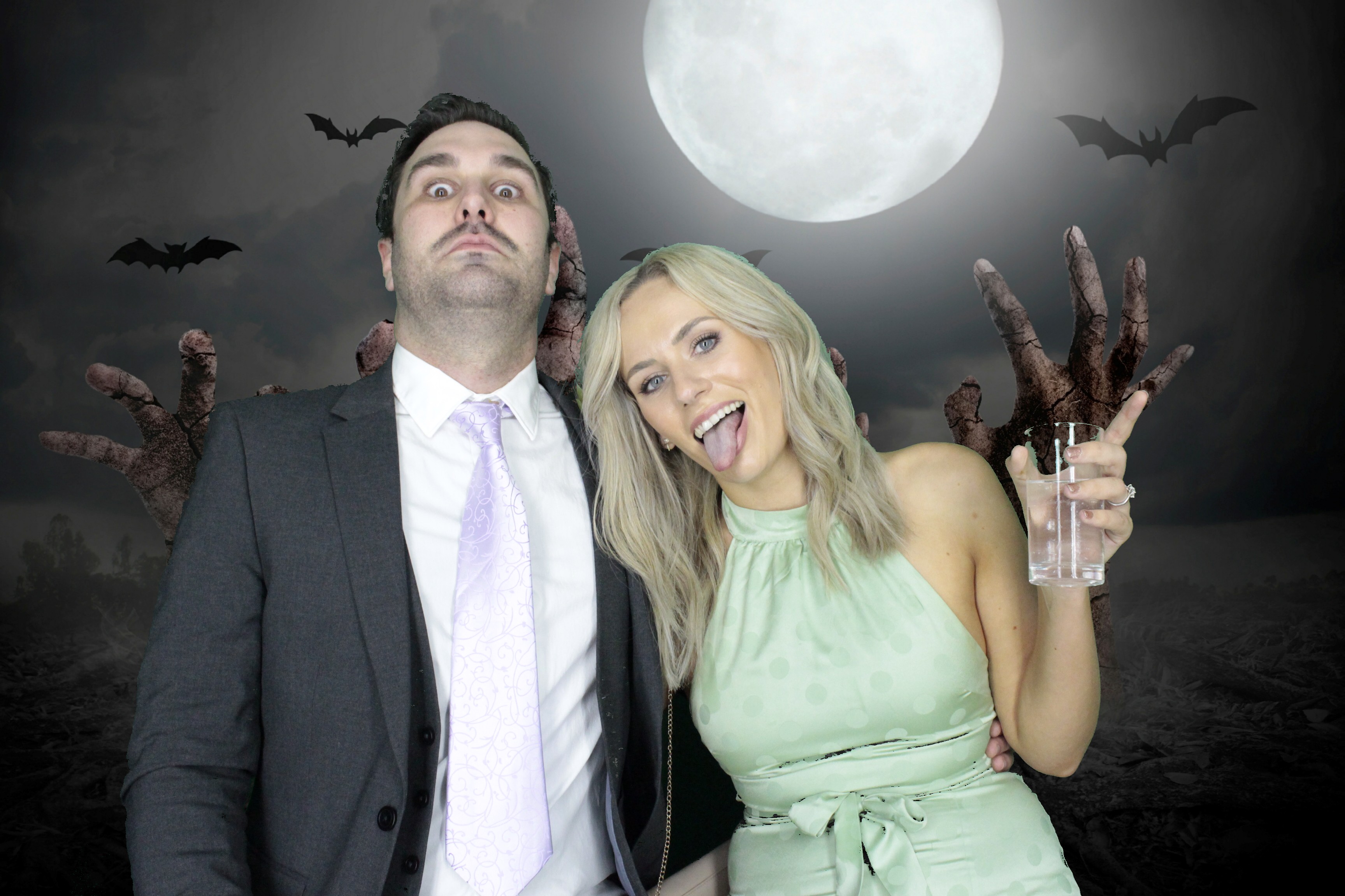 Katie and Jons Wedding | View more photos from the event at gallery.myphotoboothexperience.co.uk/u/MyPhotoBoothExperienceLtd/Katie-and-Jons-Wedding